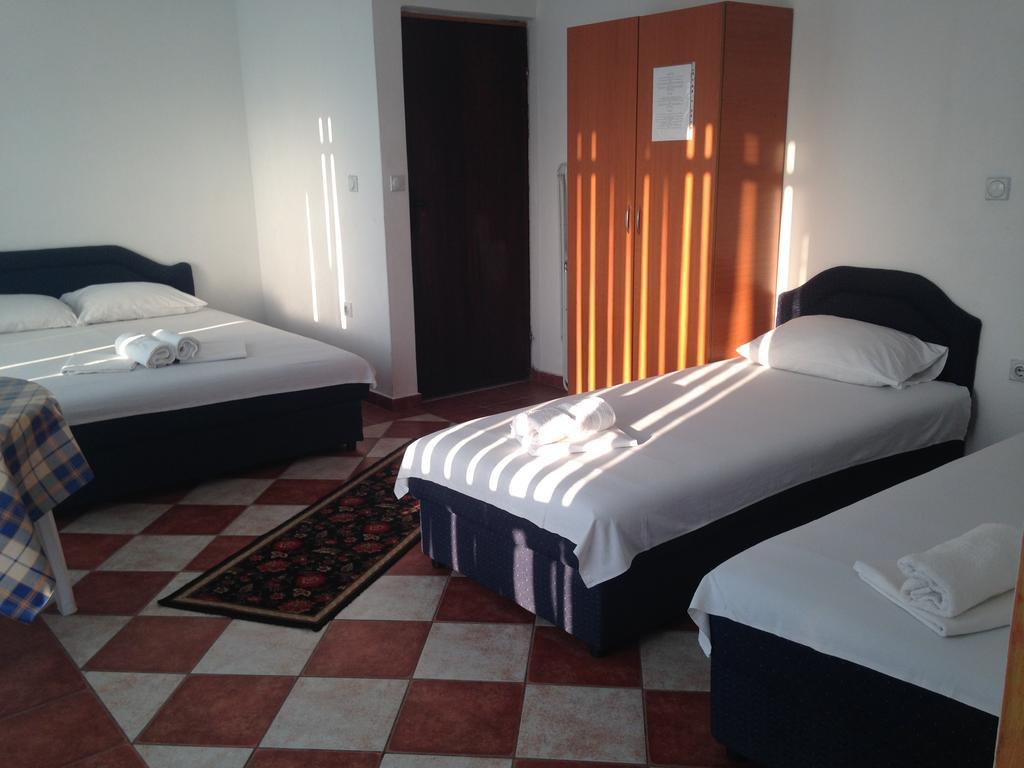 Apartments Delfin Ülgün Dış mekan fotoğraf